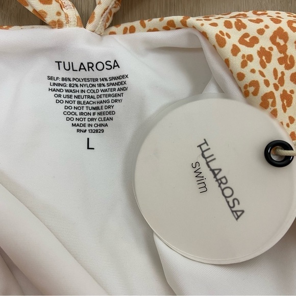 Tularosa Giamina One Piece in Orange Leopard Size L - Picture 5 of 8